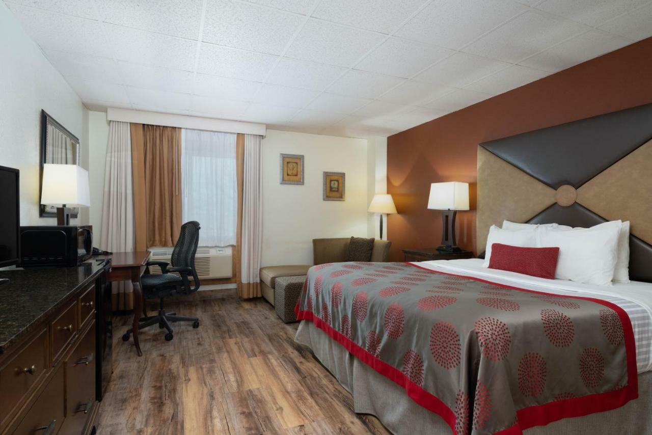 Ramada By Wyndham Albert Lea Eksteriør bilde